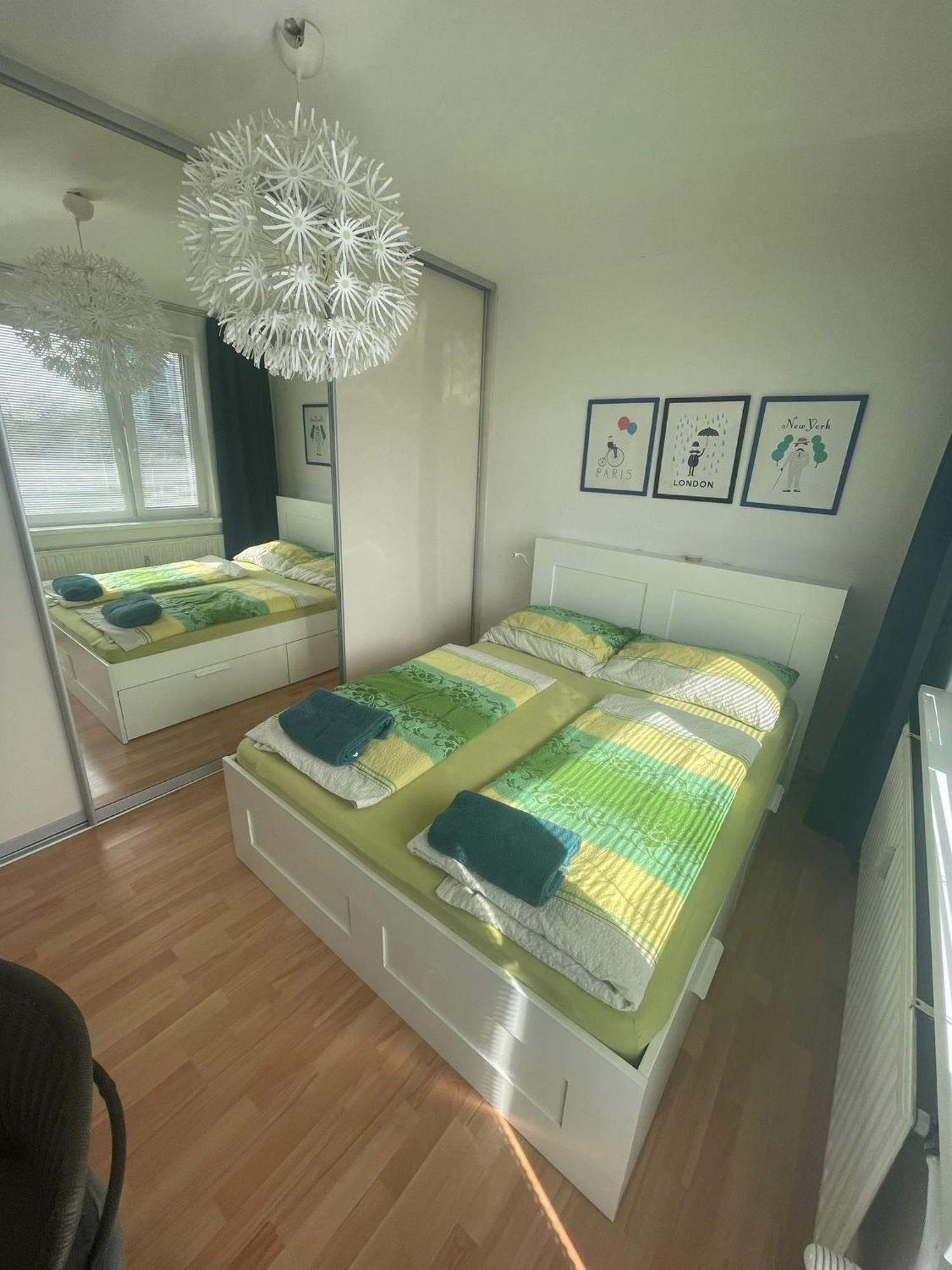 Park View City Center Location Apartment With Balcony Bratislava Exterior photo